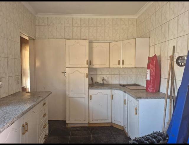 3 BEDROOM HOUSE FOR SALE IN NATURENA